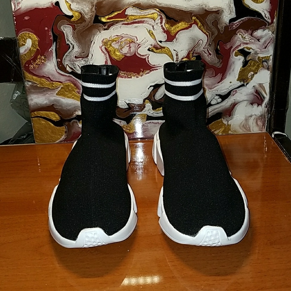 Womens "Tyga" Ultra Lightweight High Sock Sneakers - Picture 2 of 7